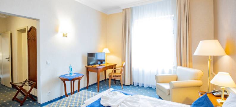 格罗斯雷申希酒店(SeeHotel Großräschen)图片