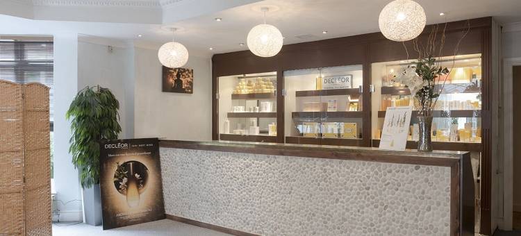 法恩罕猪背岭水疗酒店(Hogs Back Hotel & Spa Nr Farnham)图片