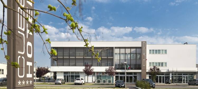 库比酒店(Hotel Cube)图片