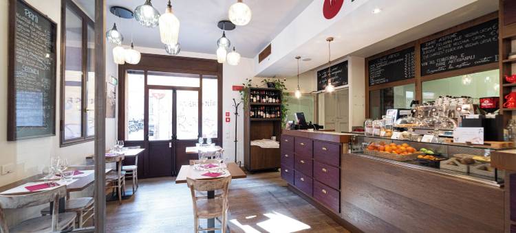 艾卡佩洛罗索酒店(Phi Hotel Bologna)图片