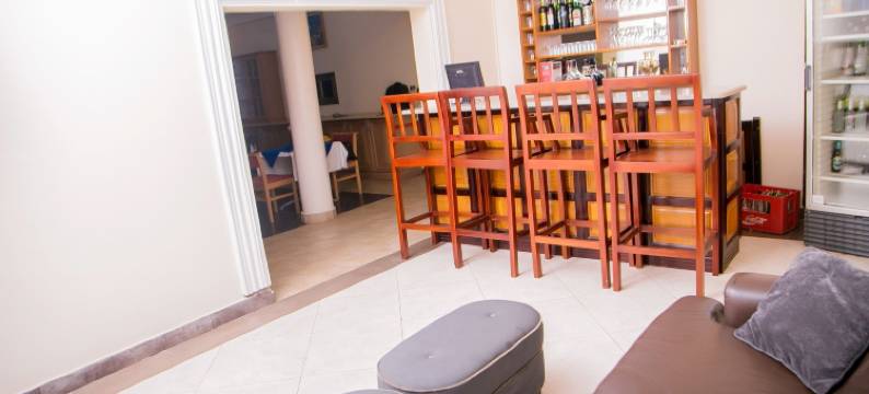 伊登维尔酒店暨行政训练中心(Eden Vale Hotel)图片