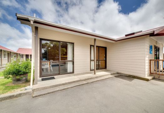 Wellington Top 10 Holiday ParkHotel Overview