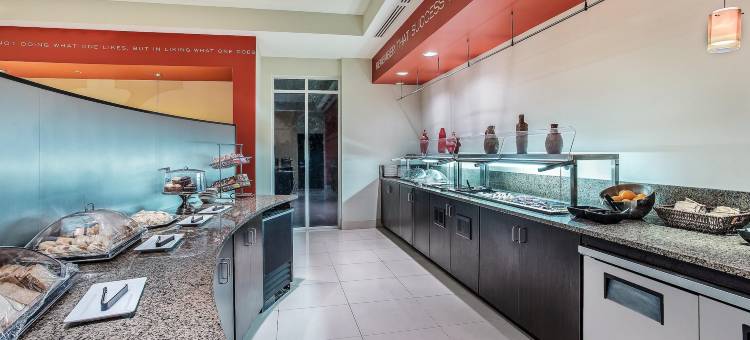 洲际酒店集团路易斯威尔机场假日酒店 - 博览会(Holiday Inn Louisville Airport - Fair/Expo)图片