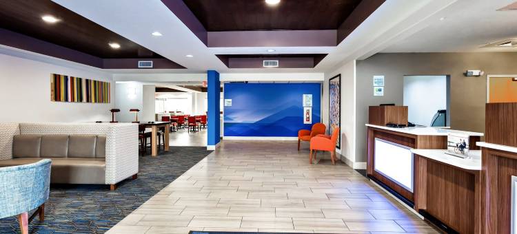 智选假日套房酒店延文礼士(Holiday Inn Express & Suites Inverness-Lecanto)图片