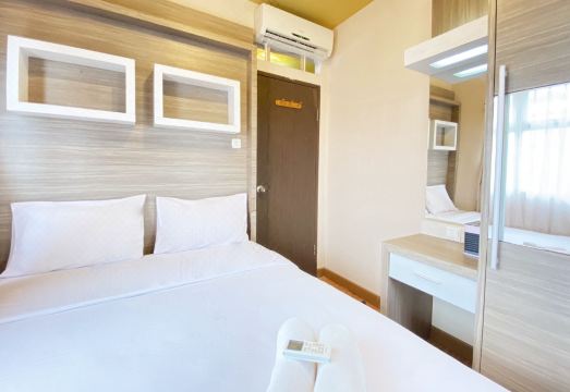 Simply Homey 2Br at Suites @Metro Apartment Hotel Overview