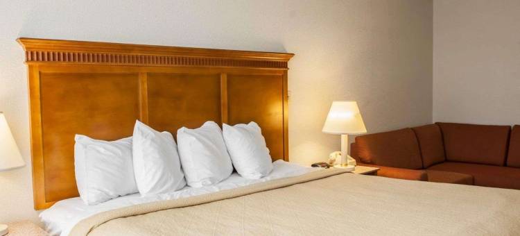 品质酒店及套房(Quality Inn and Suites Indianapolis)图片