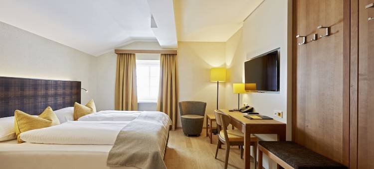 阿普雷斯波斯特酒店(Après Post Hotel)图片