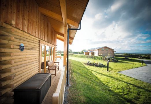 Atlas Hotel Overview