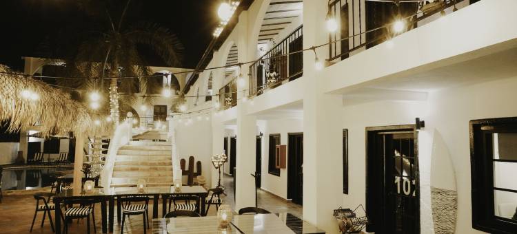 滨海套房酒店(La Marina Inn)图片