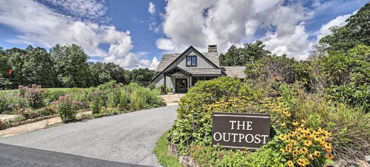 距离蓝宝石谷滑雪区7英里的度假村风格度假屋(7 Mi to Ski Sapphire Valley: Resort-Style Retreat)图片