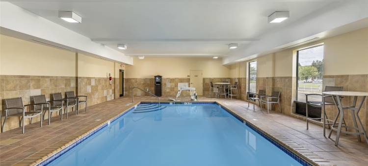 奥利安大学贝斯特韦斯特优质酒店(Best Western Plus University Inn)图片