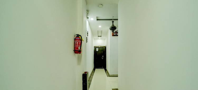 Hotel O Passport Office Indore Rudraksh Inn图片