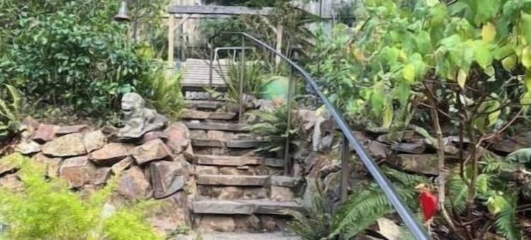 梅里伍德度假屋，私密、静谧的花园环境(At the Merriewood Retreat you are in a private, serene,garden setting.)图片