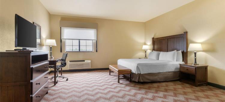 西马仑贝斯特韦斯特优质套房酒店(Best Western Plus Cimarron Hotel  Suites)图片