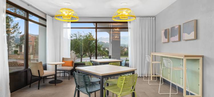 科罗拉多斯普林斯 I 25 中央希尔顿 Spark 酒店(Spark by Hilton Colorado Springs I 25 Central)图片