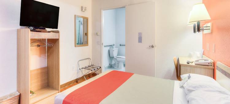 波特兰南6号汽车旅馆 - 奥斯威戈湖 - 提加(Motel 6 Tigard, or - Portland South - Lake Oswego)图片