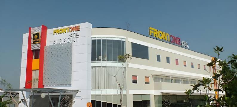 梭罗机场前一酒店(Front One Hotel Airport Solo)图片