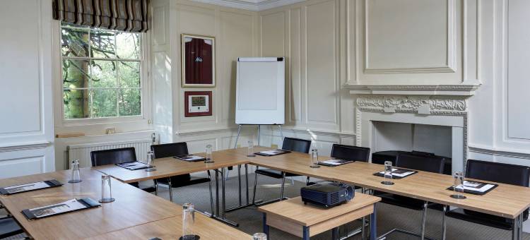 莫斯布罗霍尔贝斯特韦斯特优质酒店(Best Western Plus Sheffield Mosborough Hall Hotel)图片