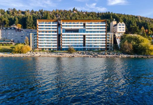 Radisson Blu Bariloche Over view
