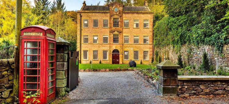 Historic Retreat in Peak District by River Dane图片
