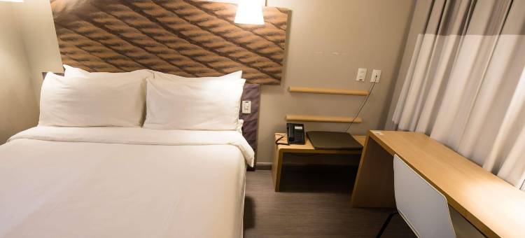 北茹阿泽鲁宜必思酒店(Ibis Juazeiro do Norte)图片