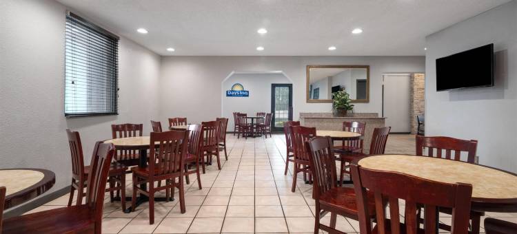 大学公园贝斯特路温德姆戴斯酒店(Days Inn by Wyndham College Park Airport Best Road)图片