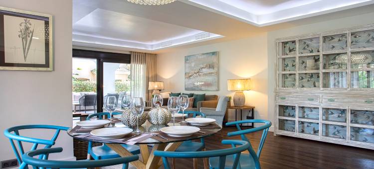 Spectacular apartment with direct access to the beach. Venalmar T图片