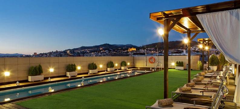 安达卢西亚中心酒店(Hotel Andalucía Center)图片