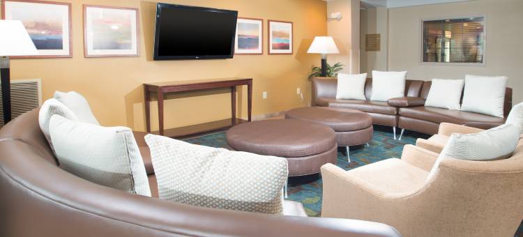 Candlewood Suites 维克森林罗利区(Candlewood Suites Wake Forest Raleigh Area)图片
