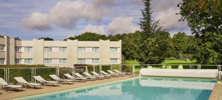 尤里枫丹诺富特酒店(Novotel Fontainebleau Ury)图片