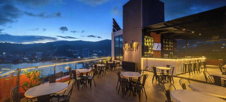 查亚普拉前一酒店(Front One Hotel Jayapura)图片