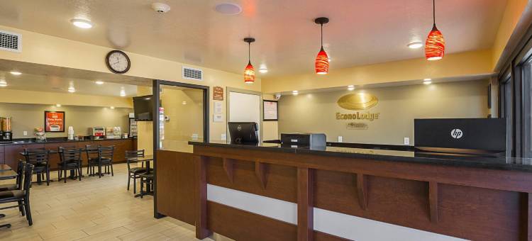 伊康旅馆-哈里肯市锡安国家公园区(Econo Lodge Hurricane Zion Park Area)图片