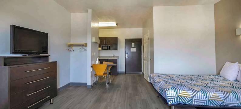 德克萨斯雪松公园 6 号汽车旅馆(Motel 6 Cedar Park, TX)图片