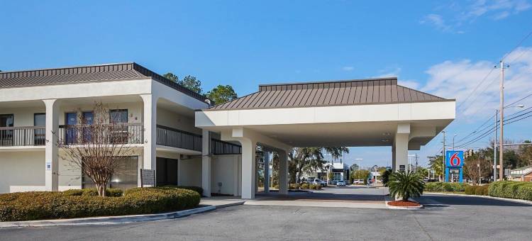 萨凡纳城6号汽车旅馆(Motel 6 Savannah, GA - Midtown)图片