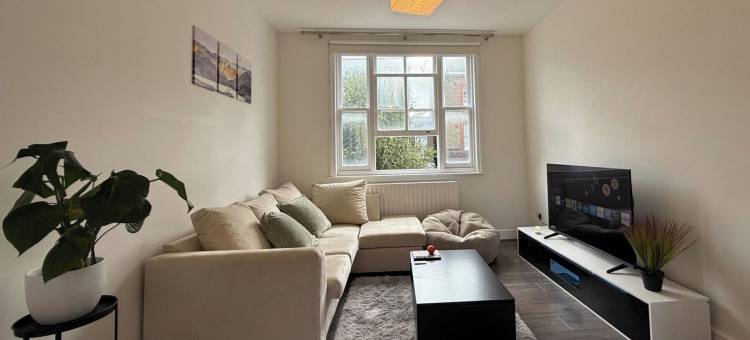 两卧室公寓 - 可住4人，允许宠物，带阳台(2-Bed Apartment - Sleeps 4 Pets Ok & Balcony)图片