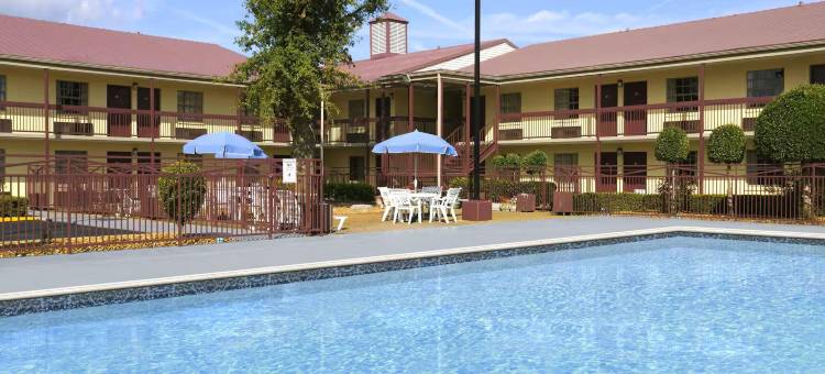 孟菲斯西温德姆戴斯酒店(Days Inn by Wyndham West Memphis)图片