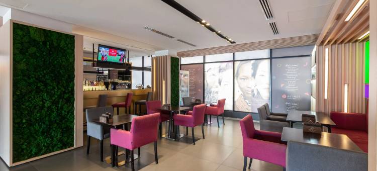 乌法阿兹姆酒店(Azimut Hotel Ufa)图片