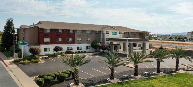 雷丁北智选假日酒店, IHG旗下(Holiday Inn Express Redding North, an IHG Hotel)图片