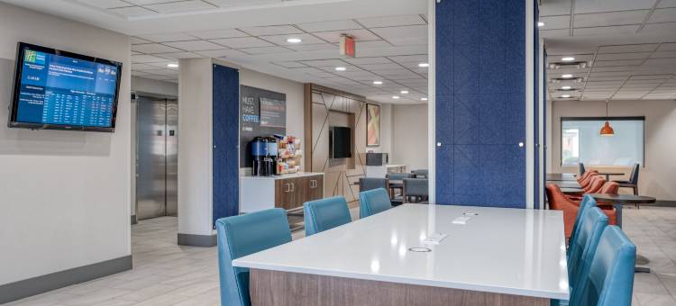 哥伦布机场智选假日套房酒店(Holiday Inn Express & Suites COLUMBUS AIRPORT by IHG)图片