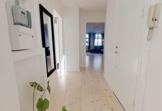 189m2 New Luxury Apt - City Centralprof Cleaning Hotel Overview