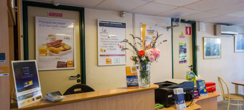 克莱蒙费朗北普瑞米尔经典酒店(Premiere Classe Clermont Ferrand Nord)图片