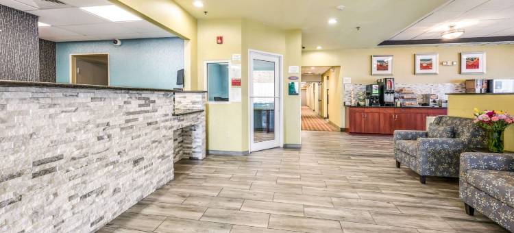 波基普西罗德威酒店(Rodeway Inn Poughkeepsie)图片