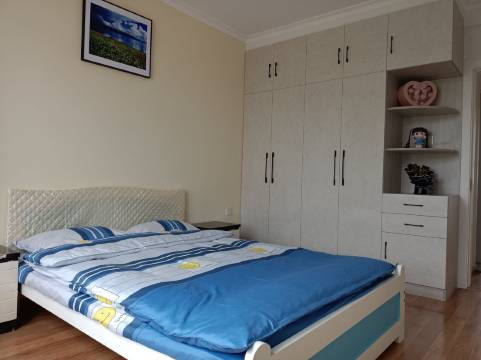 房东诗曼公寓(长岭路分店)