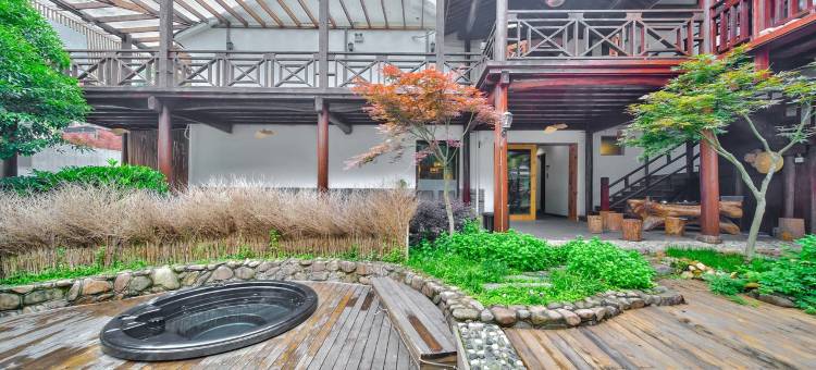 莫干山安吉独栋别墅泳池烧烤团建轰趴(紫岭隧道1号分店)图片