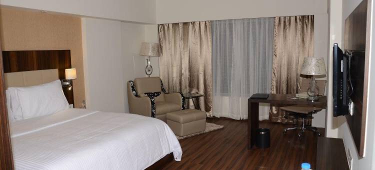 丽晶塔中央哈利姆加拉巴鲁奇酒店(Regenta Central Harimangla)图片