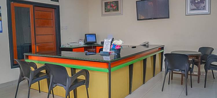 红多兹普拉斯酒店-西博戈高峰3号(RedDoorz Plus @ Cibogo Puncak 3)图片