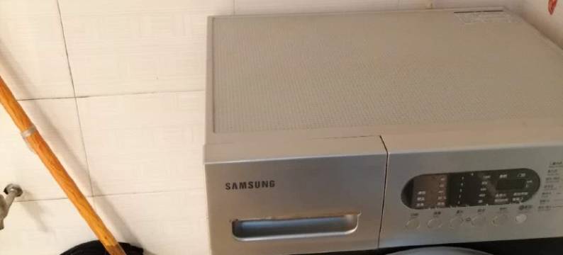 张小鸡和王小Y公寓(翰飞路分店)图片