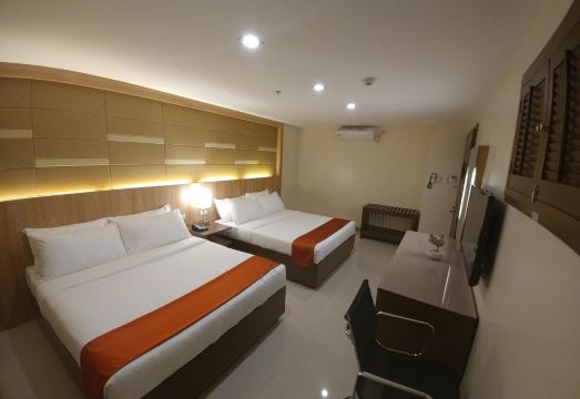 Hotel Veniz - SessionHotel Overview