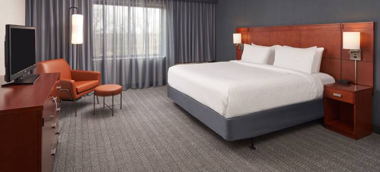 葛拉斯堡罗罗文大学万怡酒店(Courtyard Glassboro Rowan University)图片