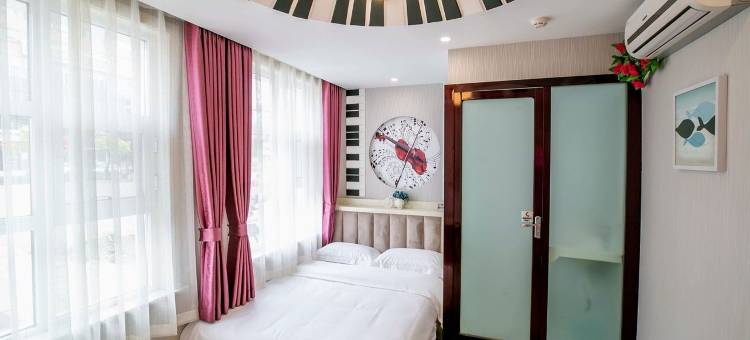 西雅小镇假日宾馆(白山浑江大街万达广场店)图片